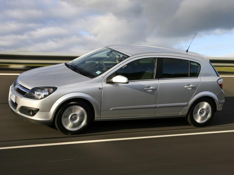  Holden Astra 1.9 CDTi 2006 года  (фото 8 из 36)